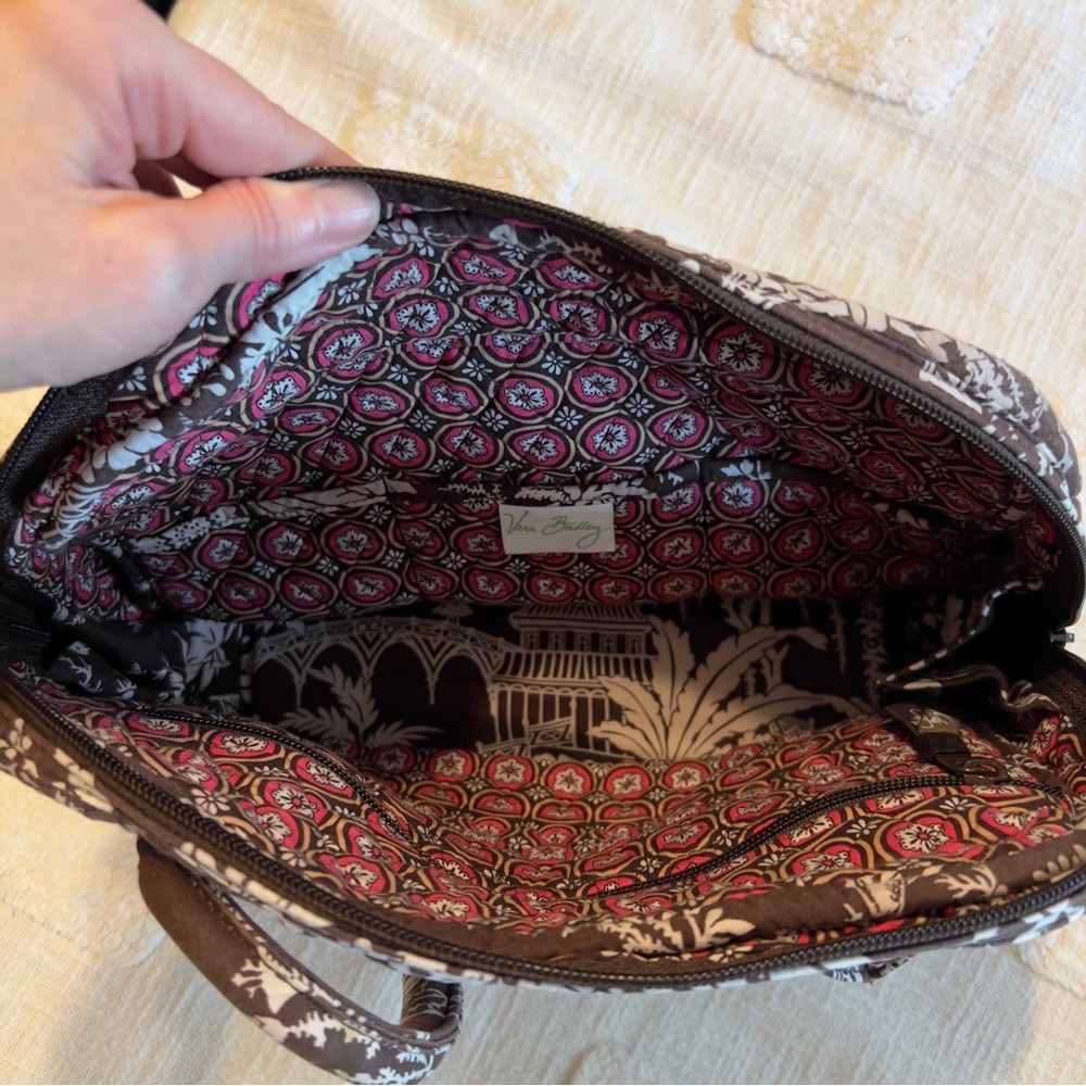 Vera Bradley Brown and Cream Floral Travel Bag - Picture 3 of 5